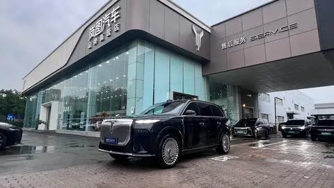 Voyah 泰山 PHEV 2026