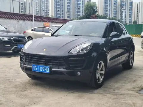 Porsche Macan 2014