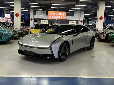 XPeng 小鹏P7 2025
