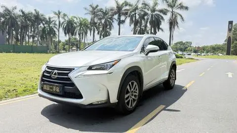 Lexus NX 2015
