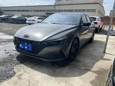 Hyundai Elantra 2022 — фото 1