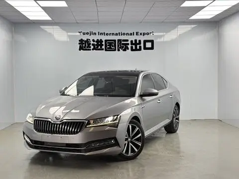 Skoda Superb 2022