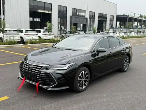 Toyota 亚洲龙 2022