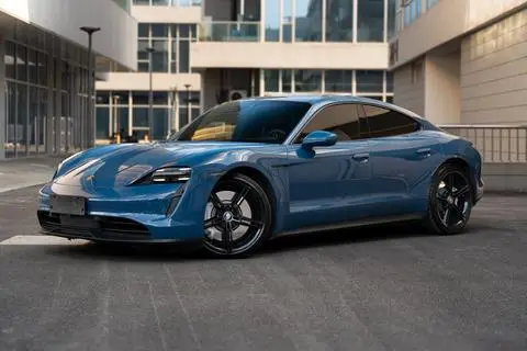 Porsche Taycan 2022