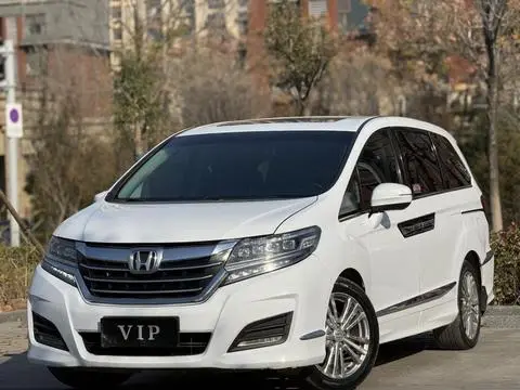 Honda 艾力绅 2016