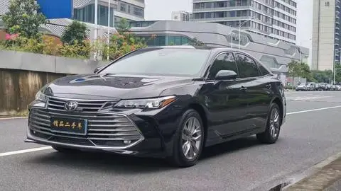 Toyota 亚洲龙 2019