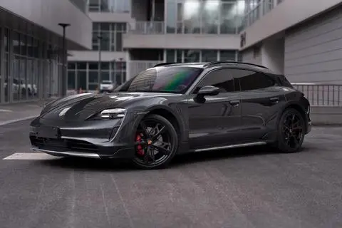 Porsche Taycan 2022