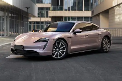 Porsche Taycan 2022