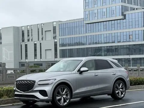 Genesis GV70 2025