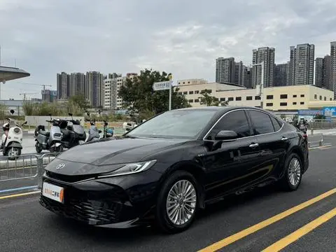 Toyota Camry 2024