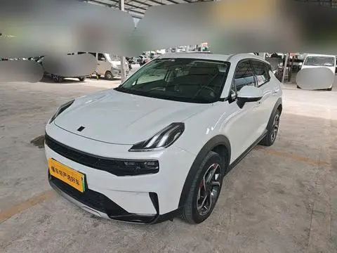 Lynk & Co 06 EM-P 2021