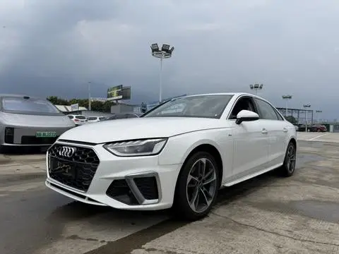 Audi A4L 2023