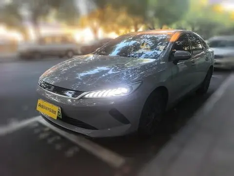 BYD 秦PLUS EV 2025