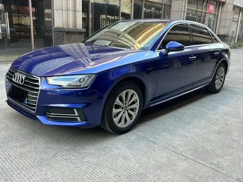 Audi A4L 2018