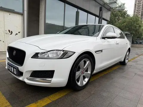 Jaguar XFL 2020