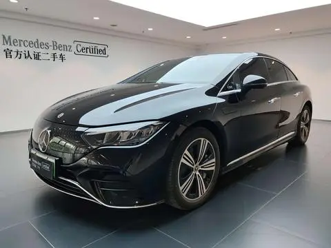 Mercedes-Benz EQE 2025
