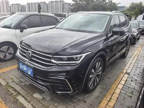 Volkswagen Tiguan L 2022