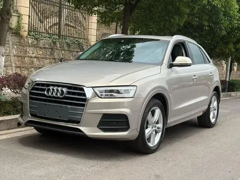Audi Q3 2017 — фото 1