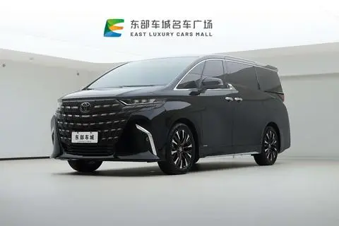 Toyota Alphard 2024 — фото 1