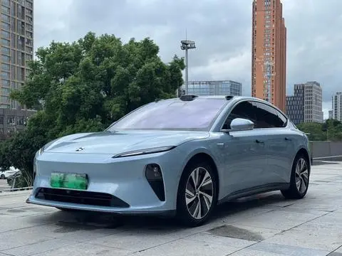 NIO ET5 2024