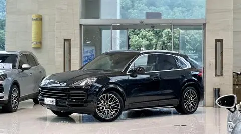 Porsche Cayenne 2023