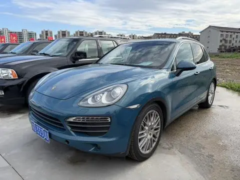 Porsche Cayenne 2011