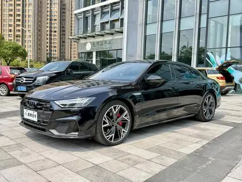 Audi A7L 2024 — фото 1
