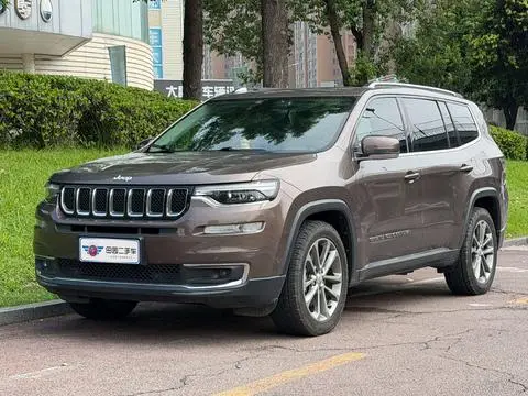 Jeep 大指挥官 2018