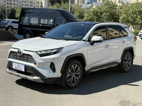 Toyota RAV4 2024