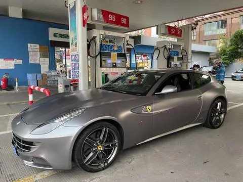 Ferrari FF 2012