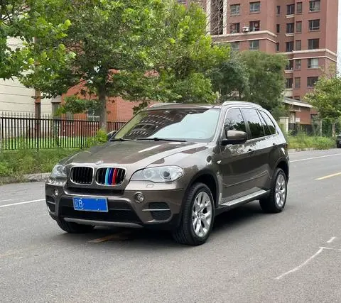 BMW X5 2012 — фото 1