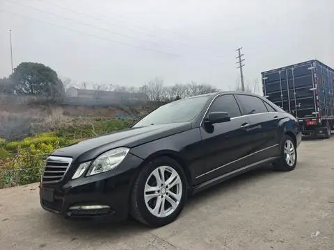 Mercedes-Benz E-Class 2011
