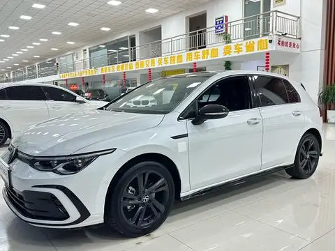 Volkswagen Golf 2023