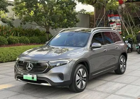 Mercedes-Benz EQB 2022