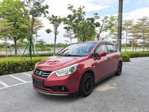 Venucia R50 2016