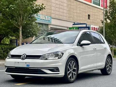 Volkswagen Golf 2020