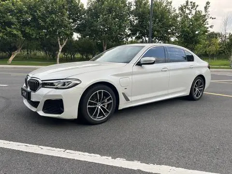BMW 5 Series PHEV 2021