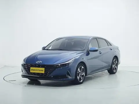 Hyundai Elantra 2021 — фото 1