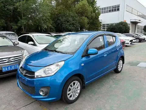 Suzuki 奥拓 2013