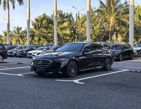 Mercedes-Benz E-Class 2025