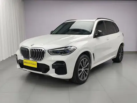 BMW X5 2022 — фото 1