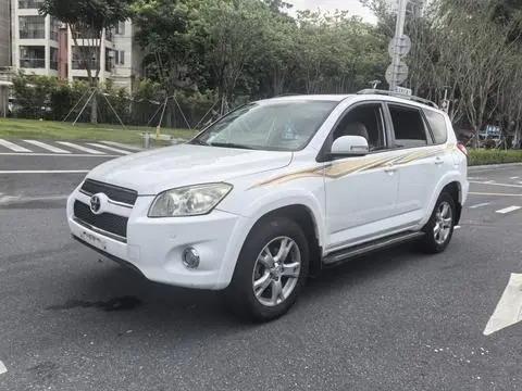 Toyota RAV4 2011