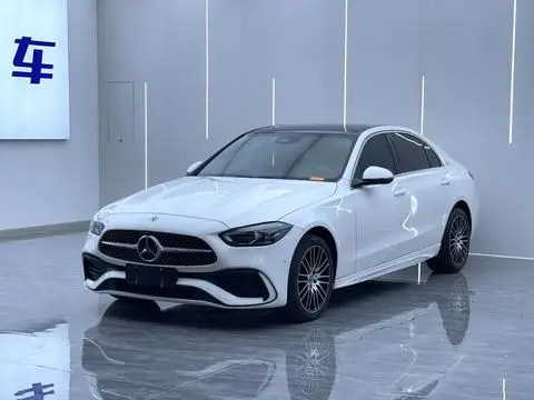 Mercedes-Benz C-Class 2024
