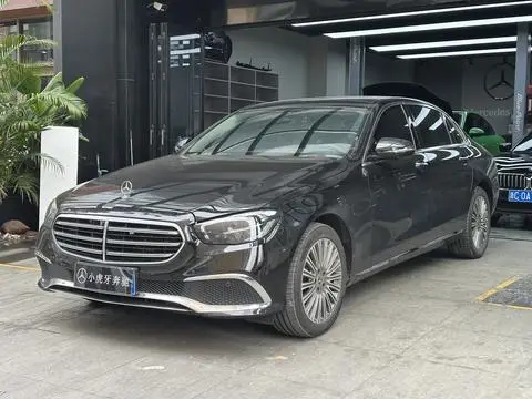 Mercedes-Benz E-Class 2023 — фото 1