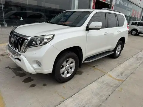 Toyota Prado 2016