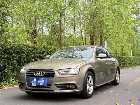 Audi A4L 2013