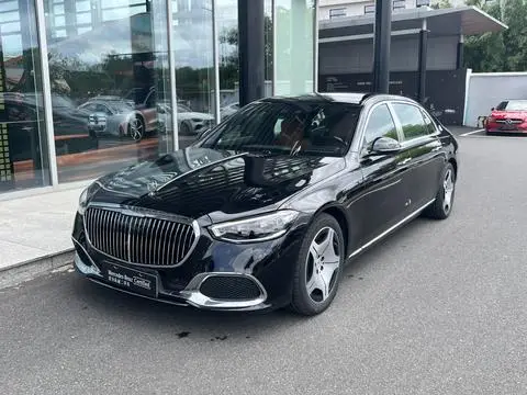Mercedes-Benz 迈巴赫S-Class 2025