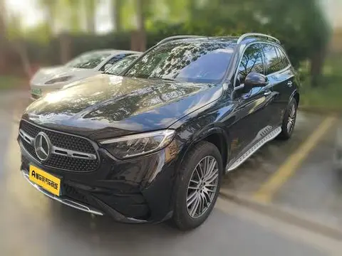 Mercedes-Benz GLC 2025