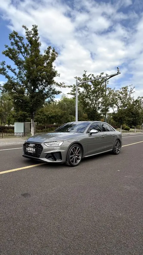 Audi S4 2023