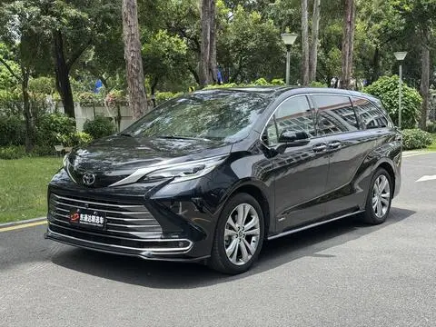 Toyota 赛那 2024